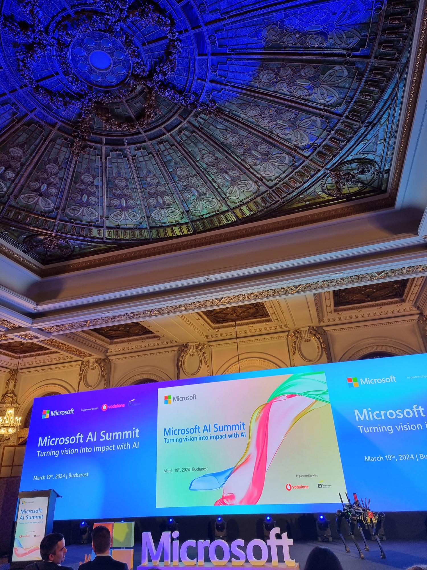 Picture of the stage at the Microsoft Summit in Bucharest